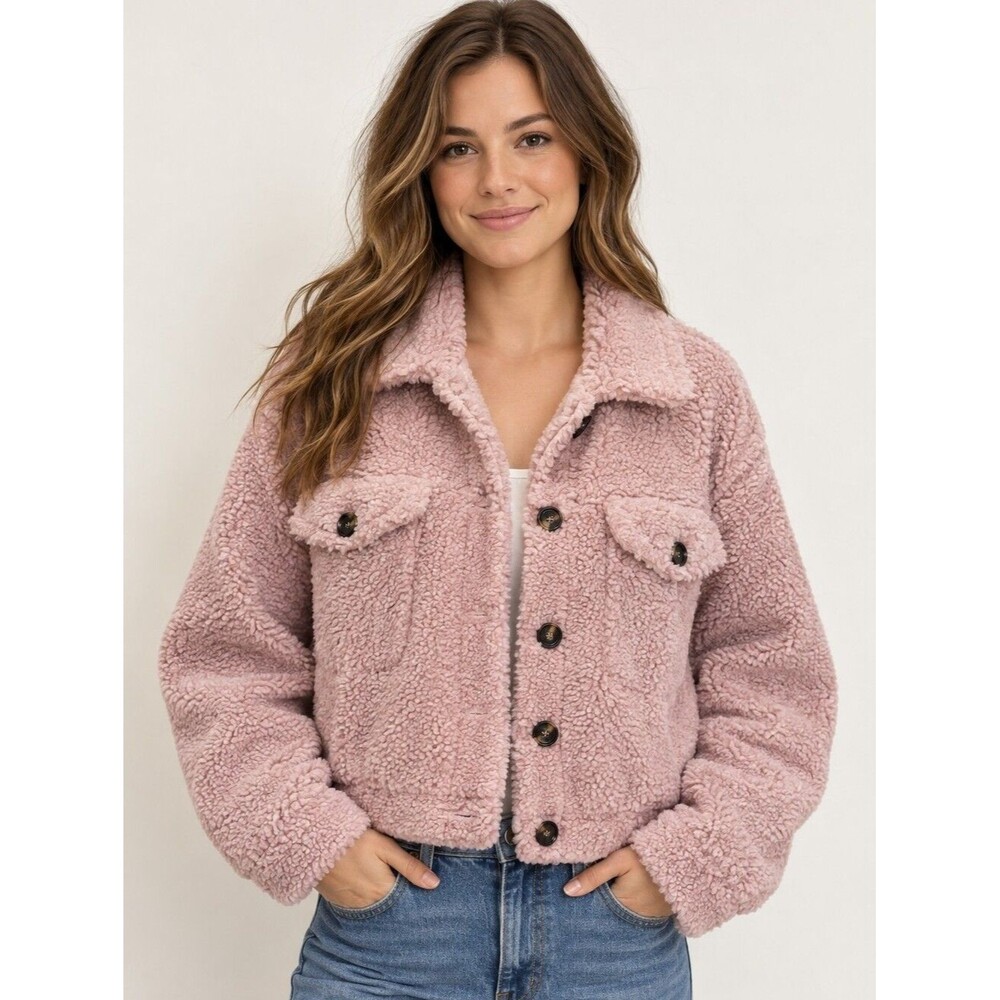 Forever 21 women's pink cropped thick fleece coat, warm beautiful L